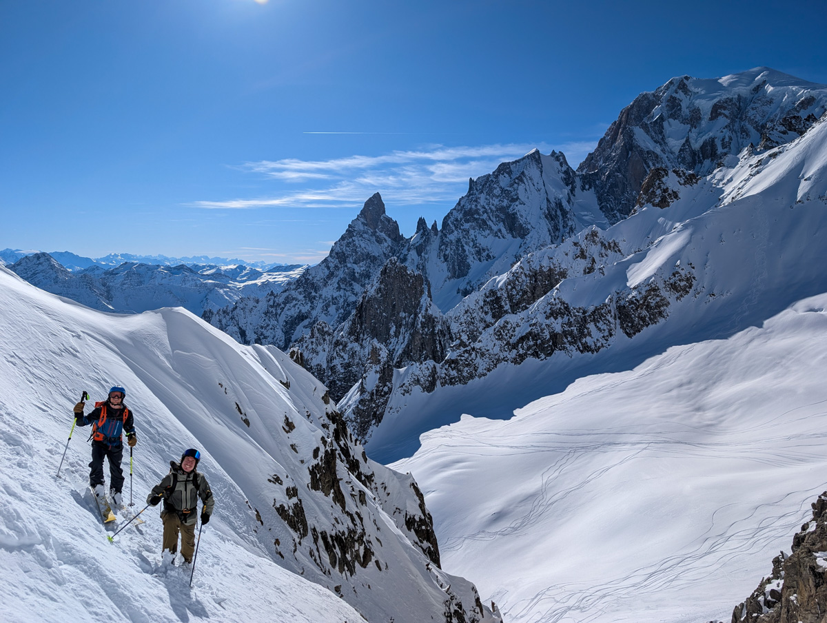 Skyway Monte Bianco, Италия, отчет: 6600 вертикальных фирменных бег непрерывных специй прямо в город