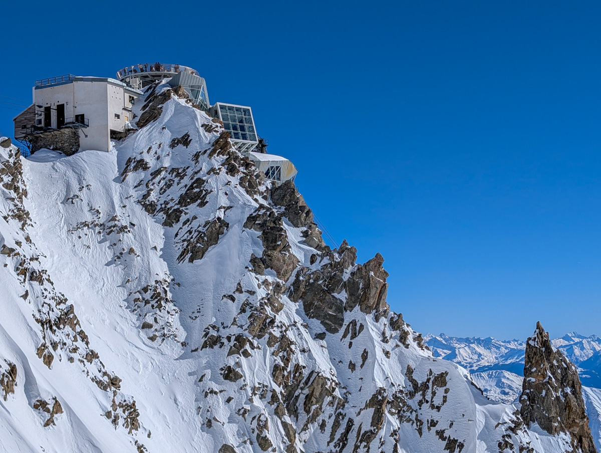 Skyway Monte Bianco, Италия, отчет: 6600 вертикальных фирменных бег непрерывных специй прямо в город