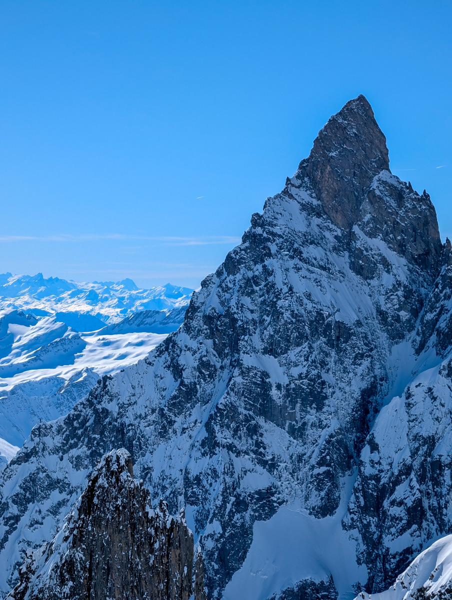Skyway Monte Bianco, Италия, отчет: 6600 вертикальных фирменных бег непрерывных специй прямо в город