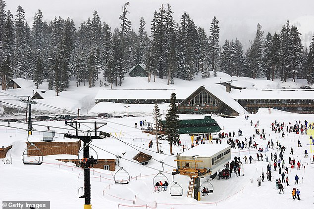 В этом году прогнозируется, что Mammoth Resort закроется в День памяти, который 26 мая
