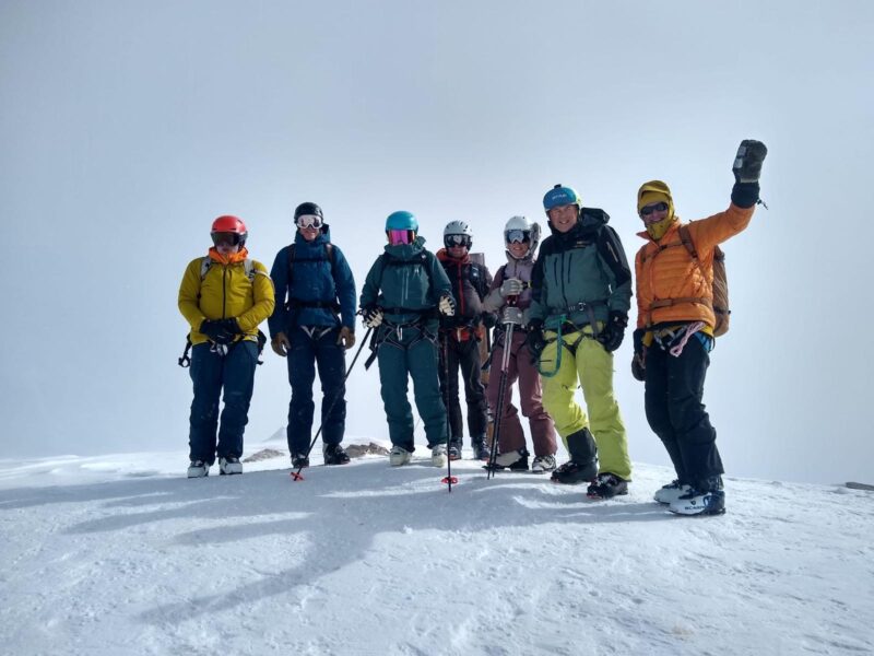Лыжные гастроли по Шамони. Изображение © Planetski