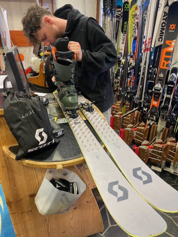 Горные гастроли в Diamond Space. Изображение © Planetski