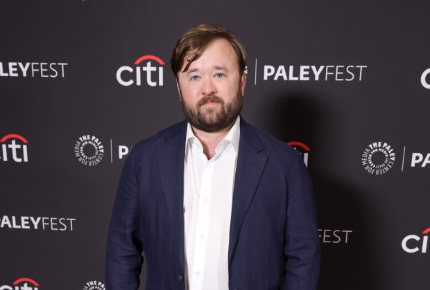 Хейли Джоэл Осмент посещает Paleyfest la - "Морда кирпичом" в Театре Долби 29 марта 2025 года в Голливуде, штат Калифорния. (Фото Кевина Винтер/Getty Images)