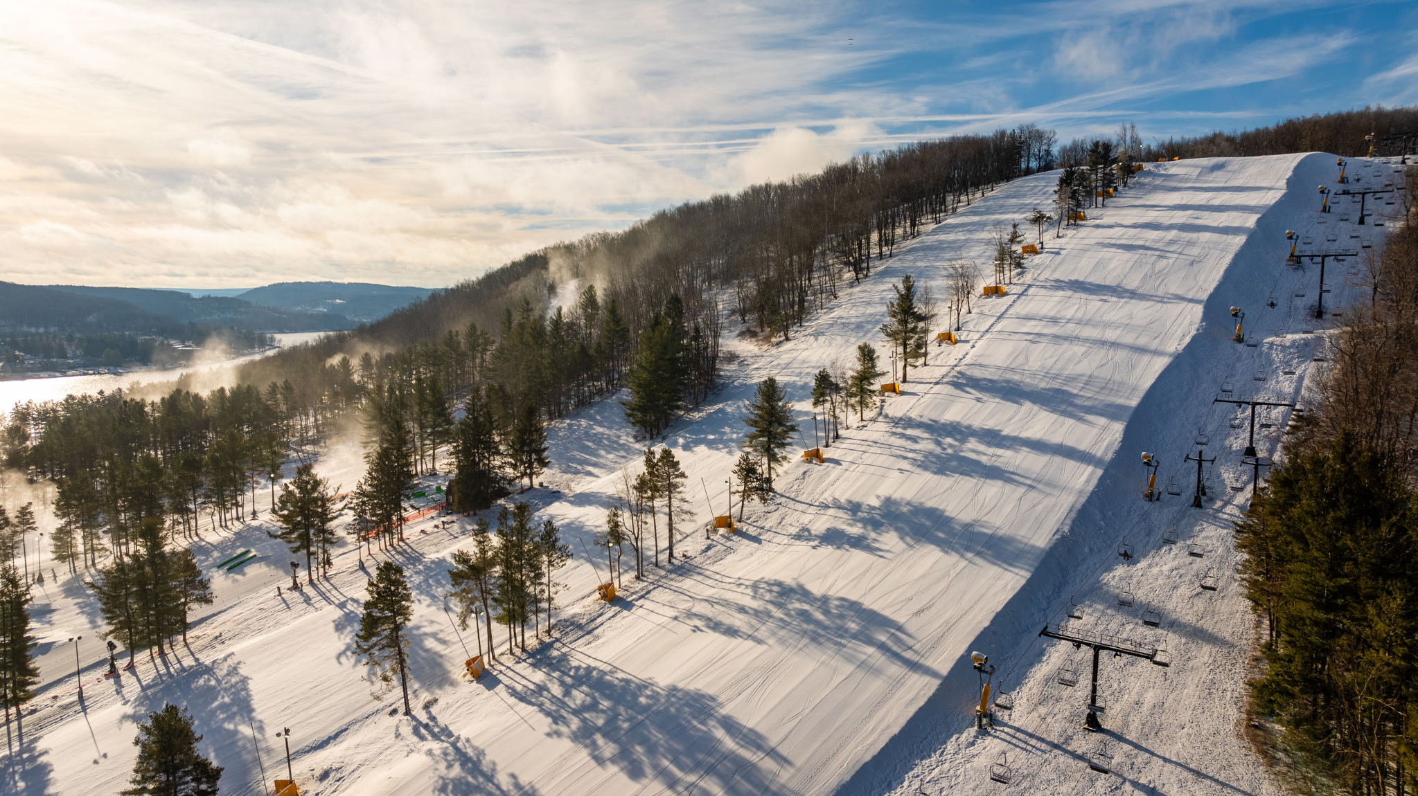 Поздравляем Hatley Pointe и Wisp Resort!
