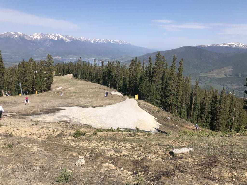 Keystone Resort, чтобы провести день очистки горы 18 июня
