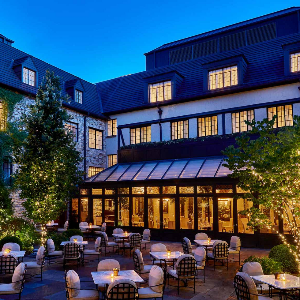 Deer Pate Inn в Лейк -Форест, штат Иллинойс