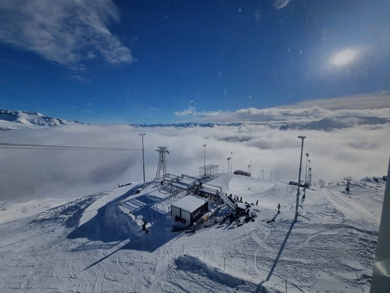 Laax: стиль, катание на лыжах и простота
