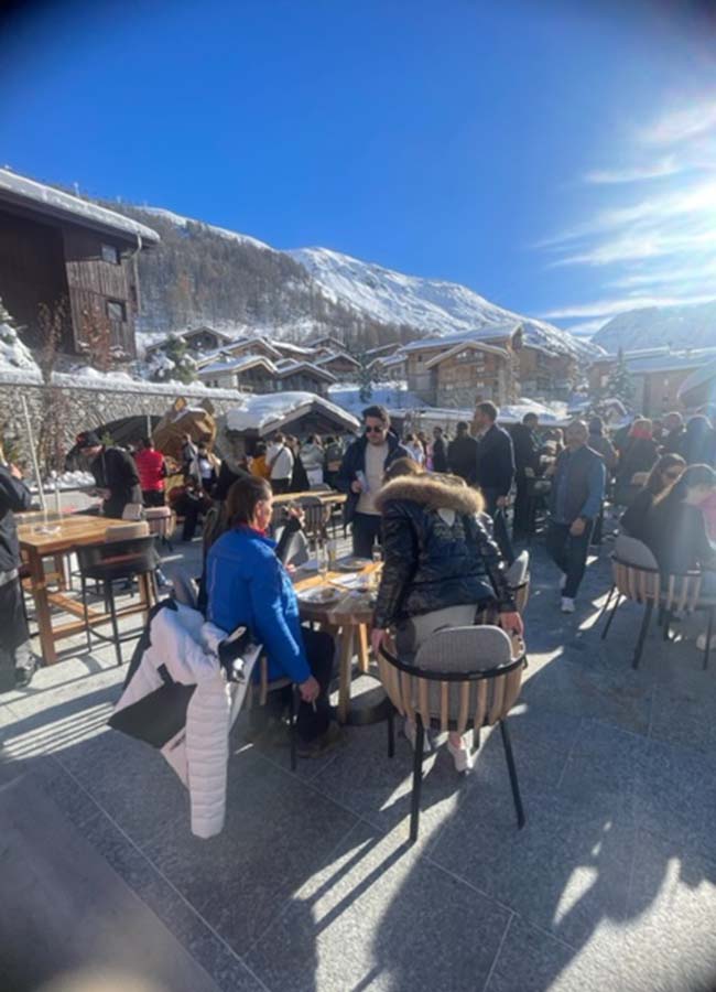 Val D'isère Skker Review