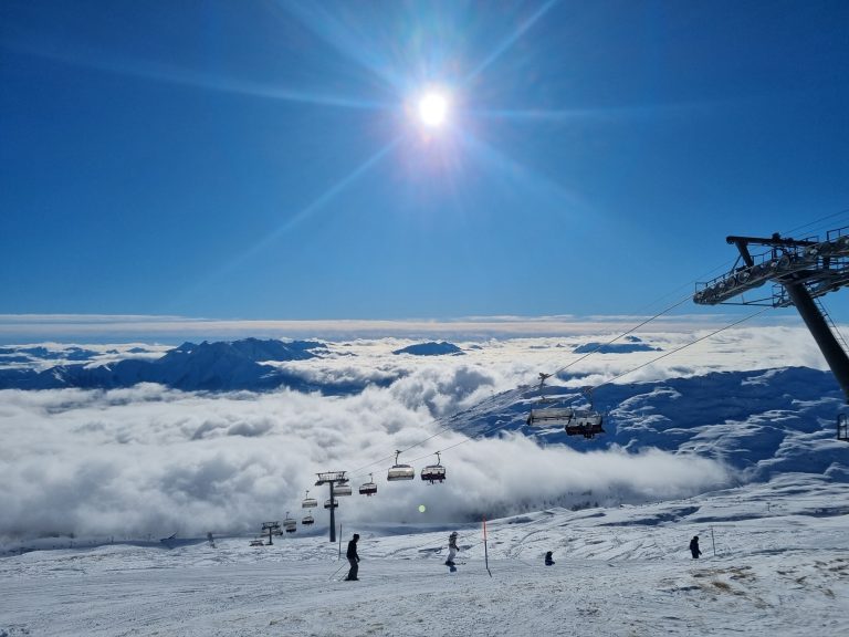 Laax: стиль, катание на лыжах и простота