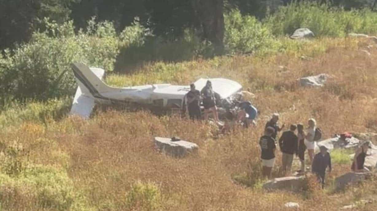Самолет разбился в районе бассейна Альбион в зоне лыжного лыжа Альта. | Фото: Джордж Уилрайт
