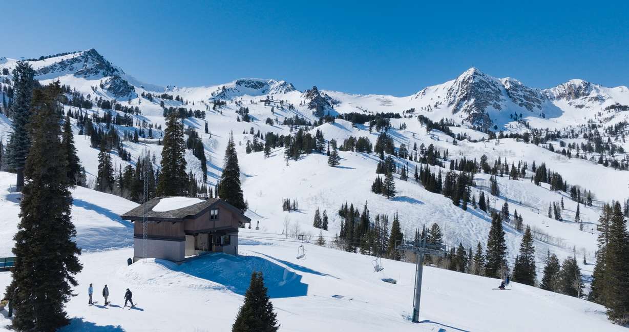 Snowbasin развязан: разблокировать эксклюзивные предложения на сезонные билеты с новыми подъемниками и усовершенствованиями