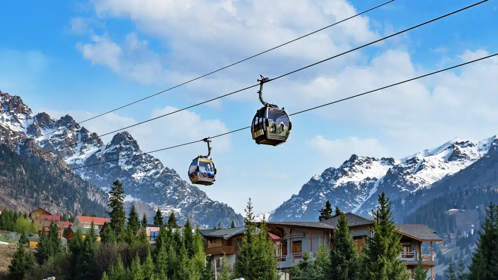 «Шымбулак» вновь признан лучшим горнолыжным курортом в СНГ