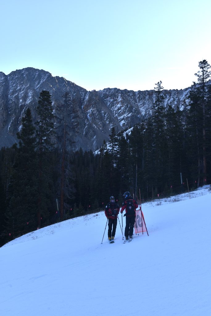 Бассейн Арапахо начинает сезон 2025–26 со дня открытия.