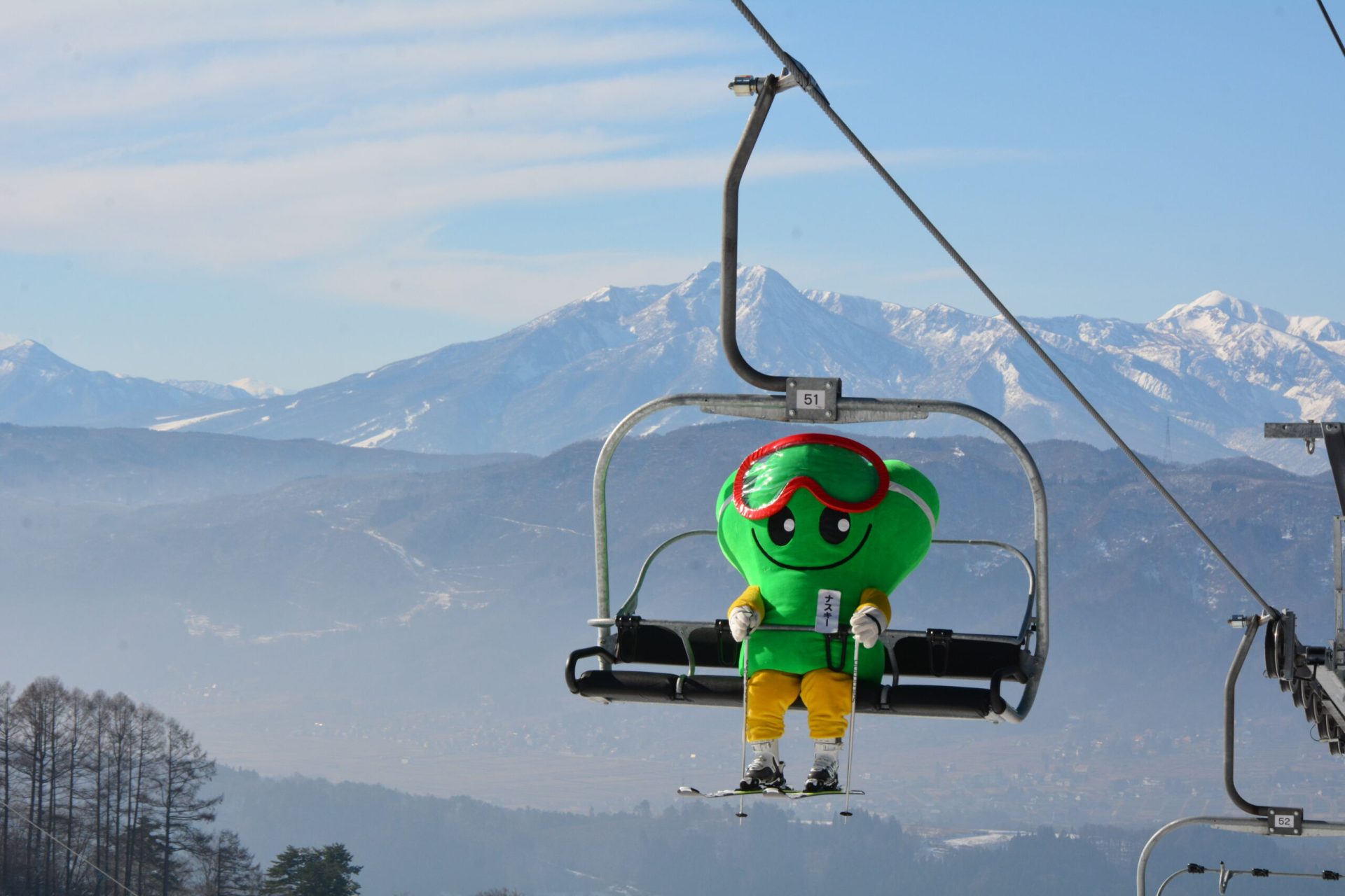 7 самых причудливых талисманов горнолыжных курортов в мире