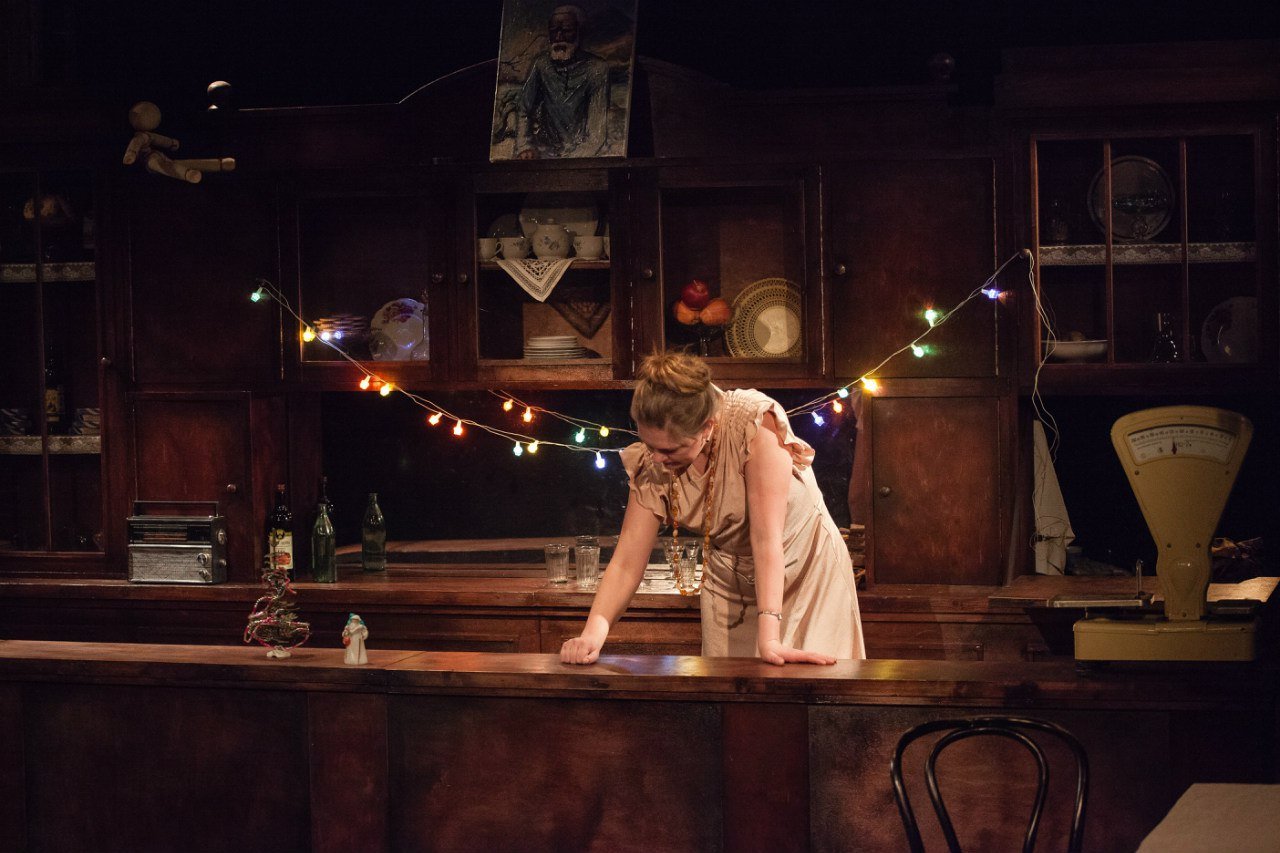 Блокадный театр: как искусство спасало души в тяжёлые времена - 18 октября 1942 года в блокадном Ленинграде открылся театр. Это событие стало уникальным в мировой и