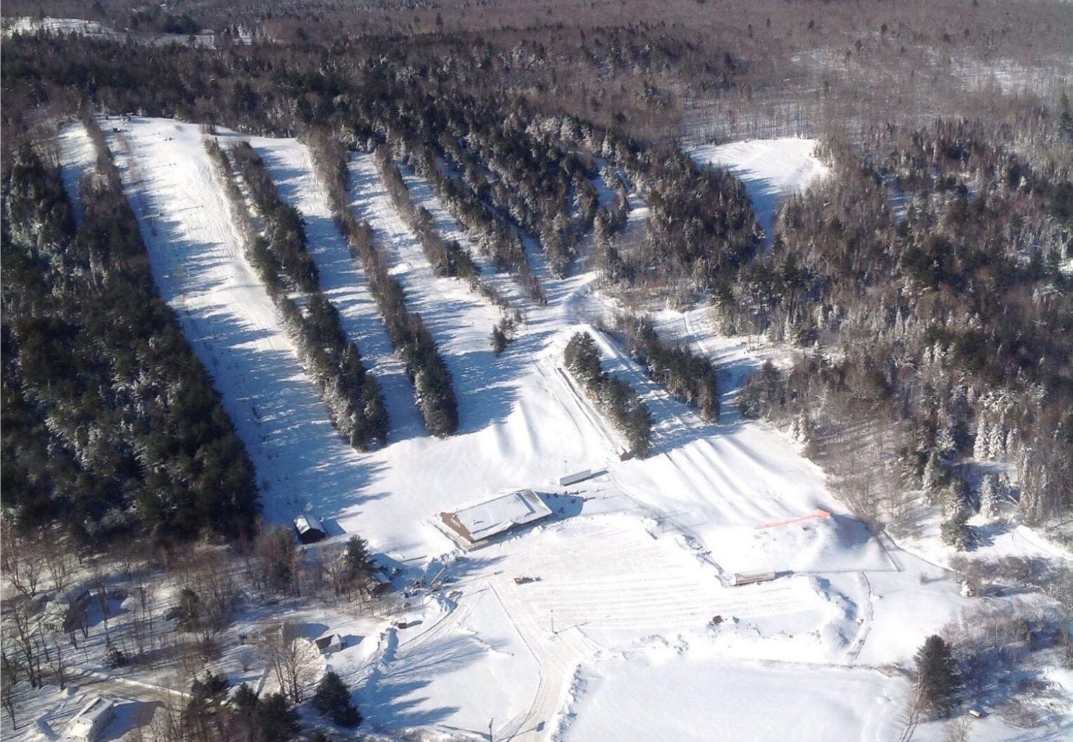 Хермон-Маунтин, штат Мэн, может провести свой последний сезон, поскольку горнолыжный курорт изо всех сил пытается найти покупателя