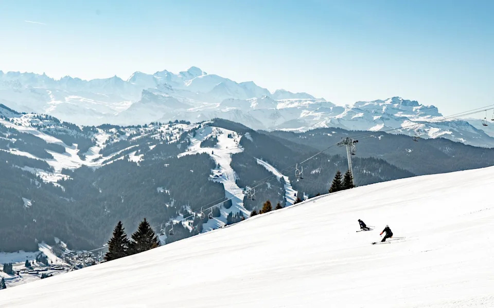 Горнолыжный курорт Ле Же, Франция.