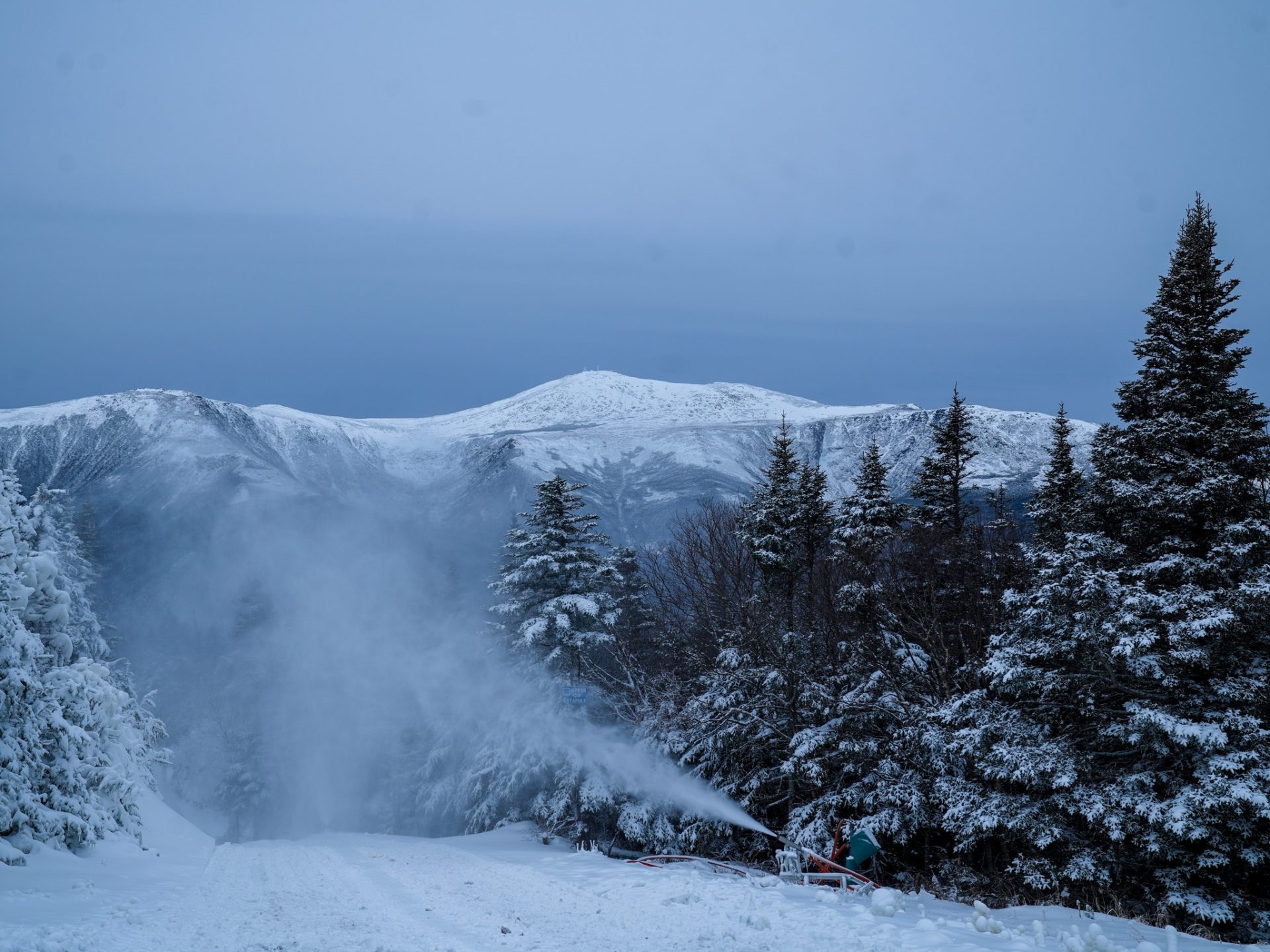 Курорты Нью-Гэмпшира готовятся к началу сезона 2025–26 гг.