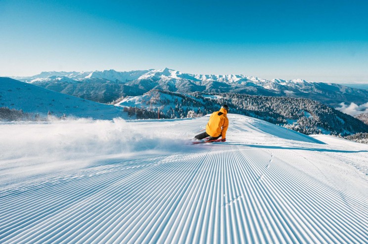 «Роза Хутор» запускает продажу однодневных ски-пассов и вечерних сеансов катания