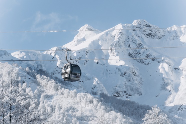 «Роза Хутор» запускает продажу однодневных ски-пассов и вечерних сеансов катания