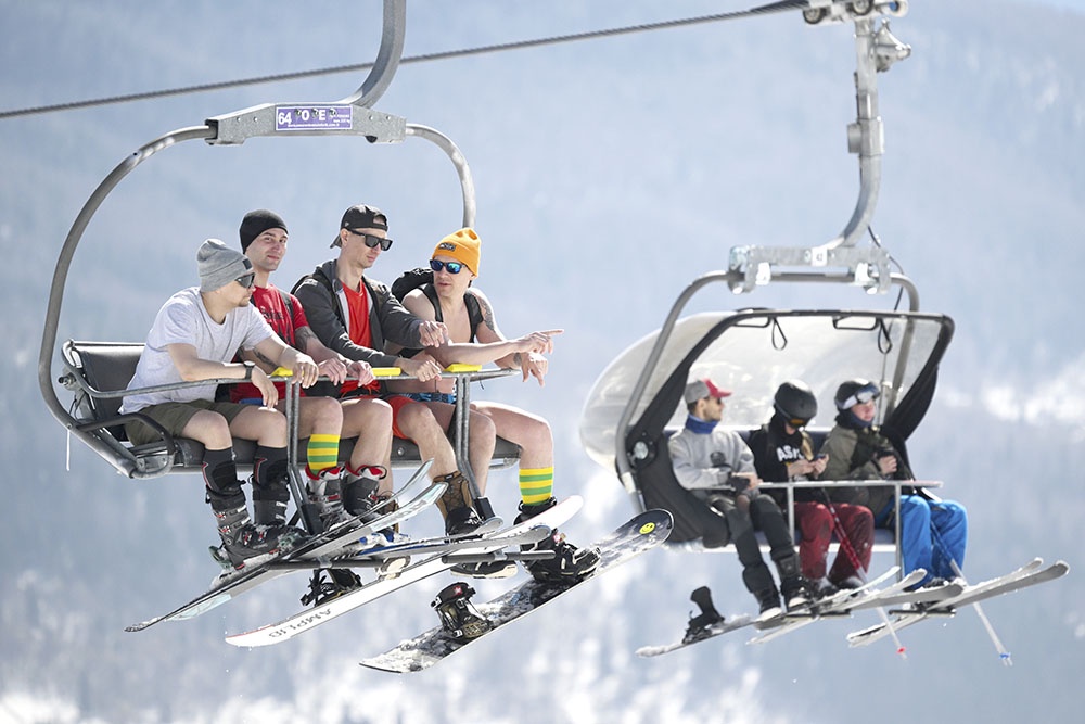 Лыжные курорты России: идеальные направления для новогоднего отдыха