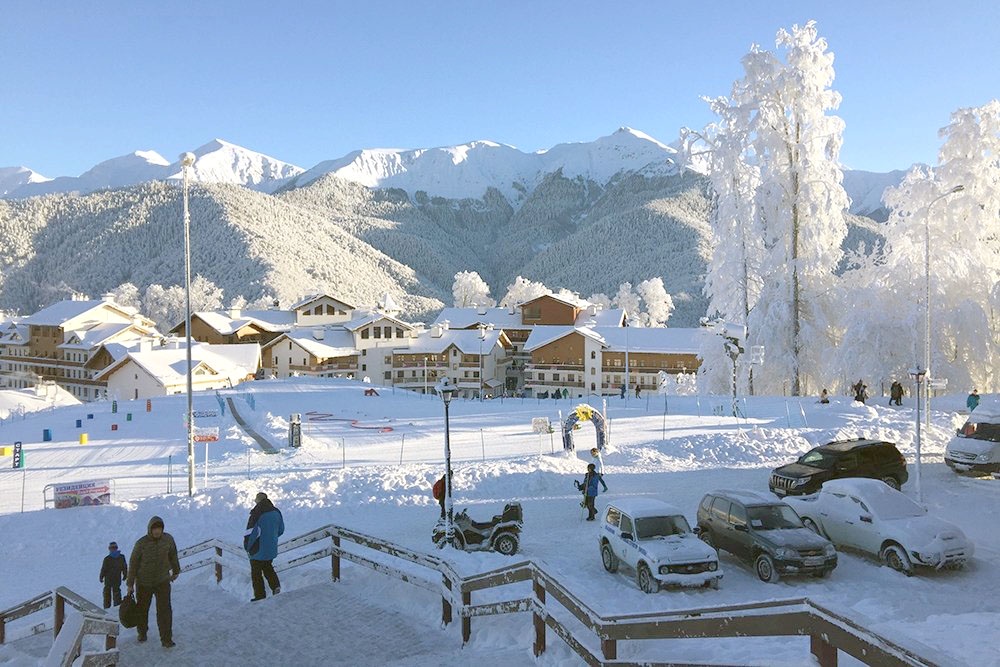 Лыжные курорты России: идеальные направления для новогоднего отдыха